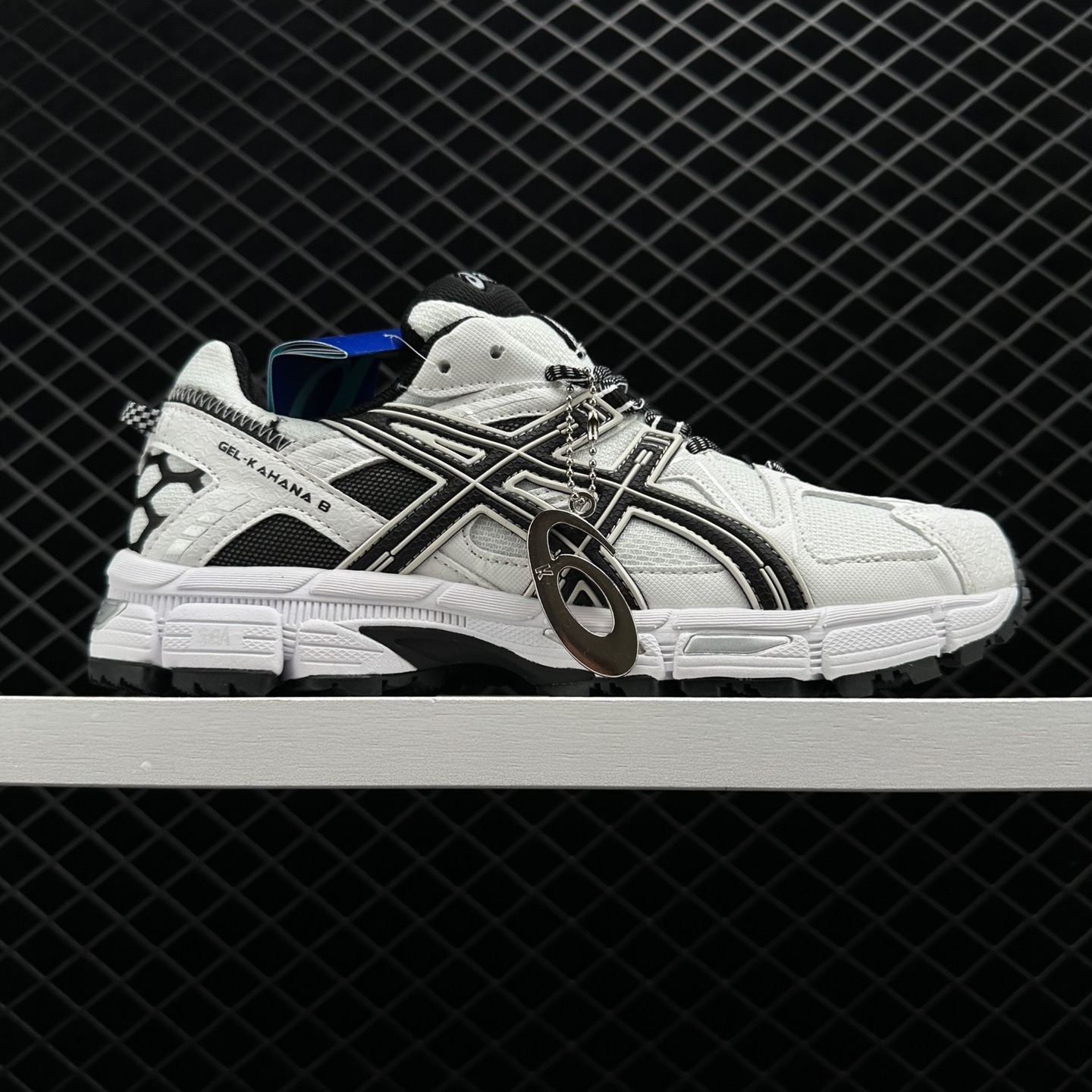 Asics Gel-kahana 8 White Black 1011B133-100 - Quality Trail Running Shoes