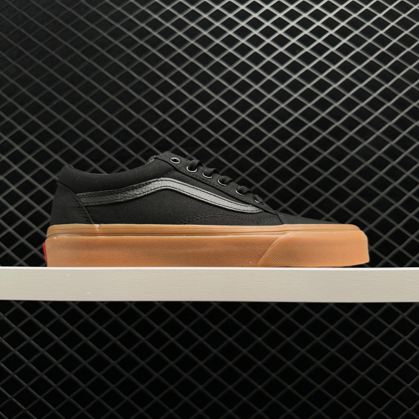 Vans Old Skool Sneakers Black - Classic Style and Timeless Appeal